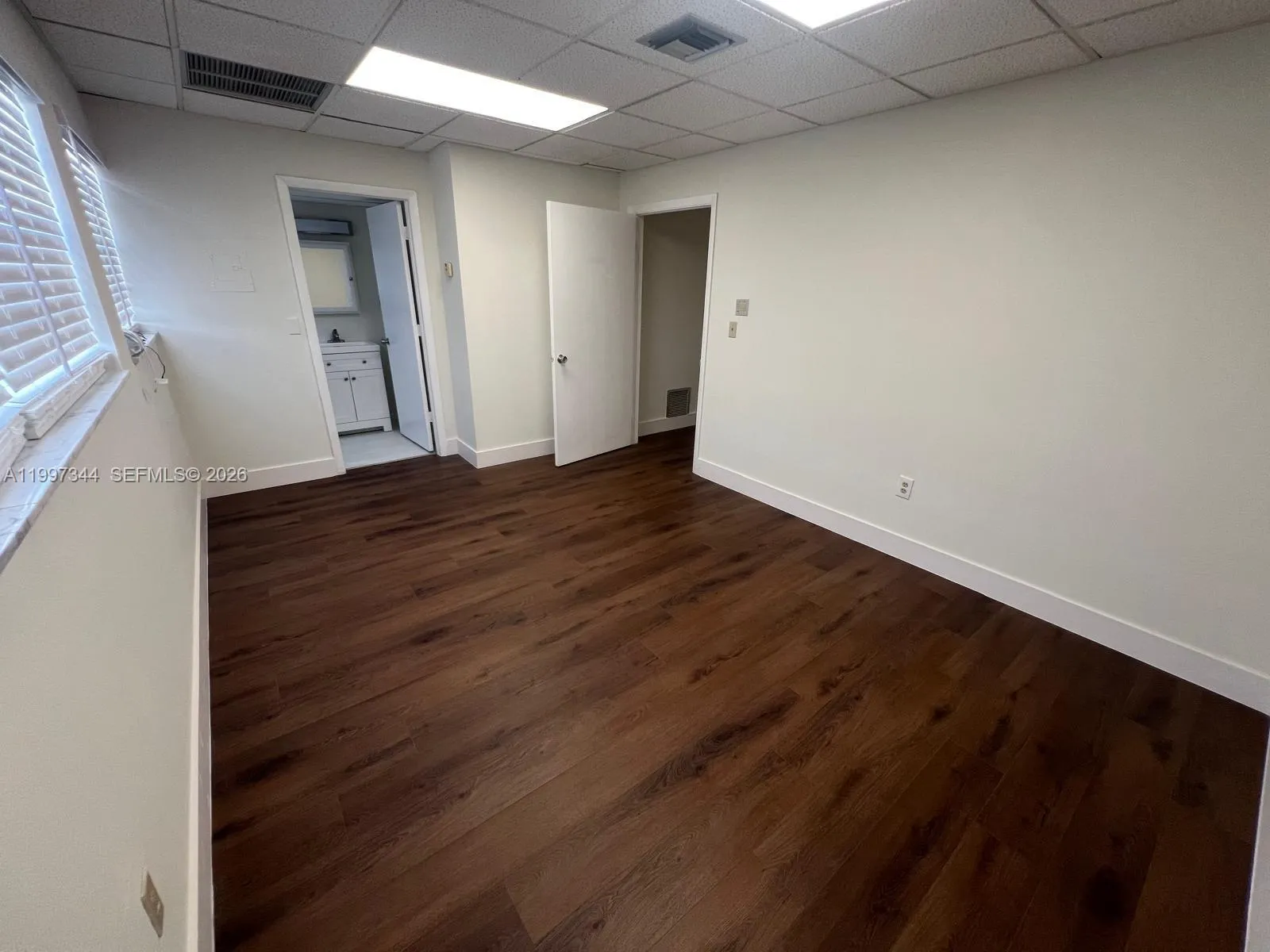 Coral Gables, Florida 33134, ,Commercial Lease,For Rent,A11997344