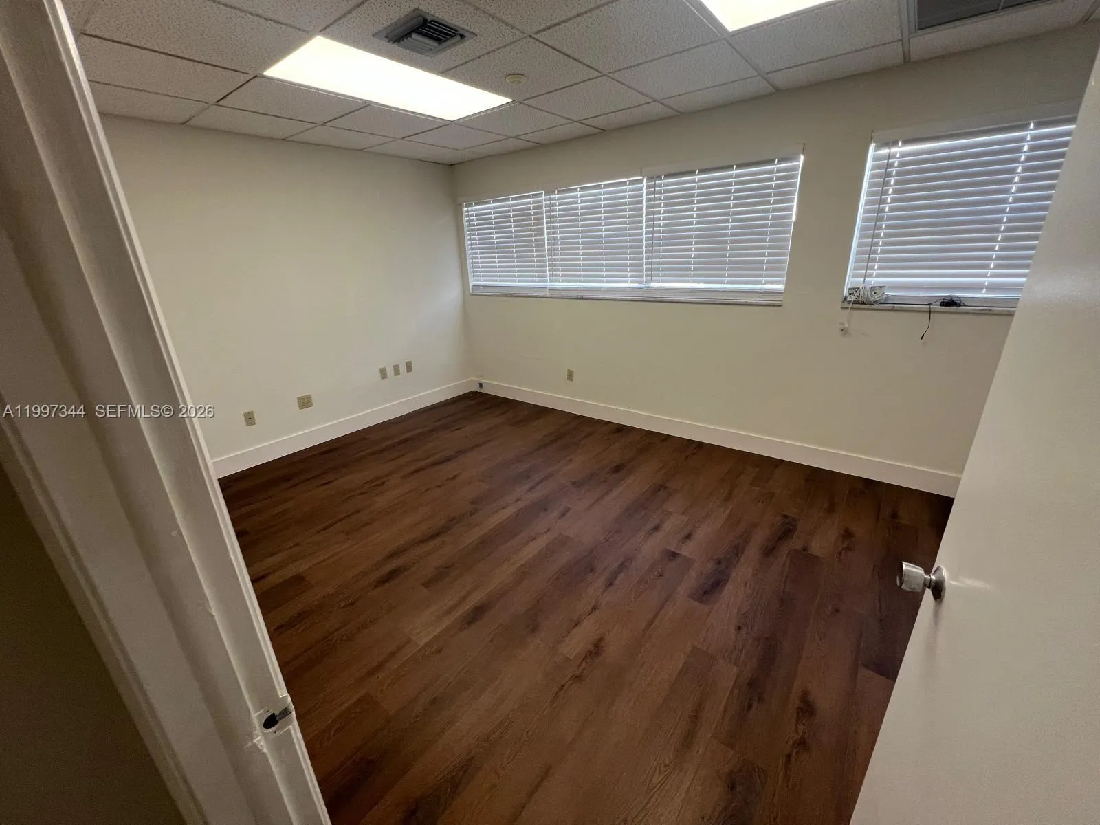 Coral Gables, Florida 33134, ,Commercial Lease,For Rent,A11997344