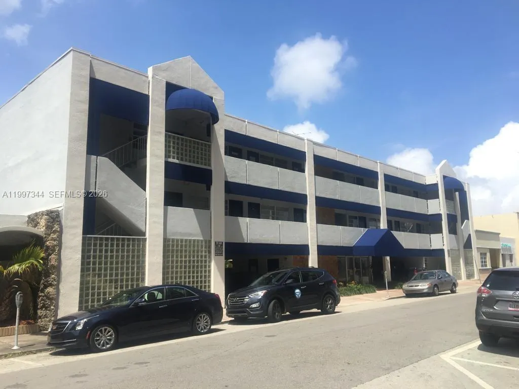 Coral Gables, Florida 33134, ,Commercial Lease,For Rent,A11997344