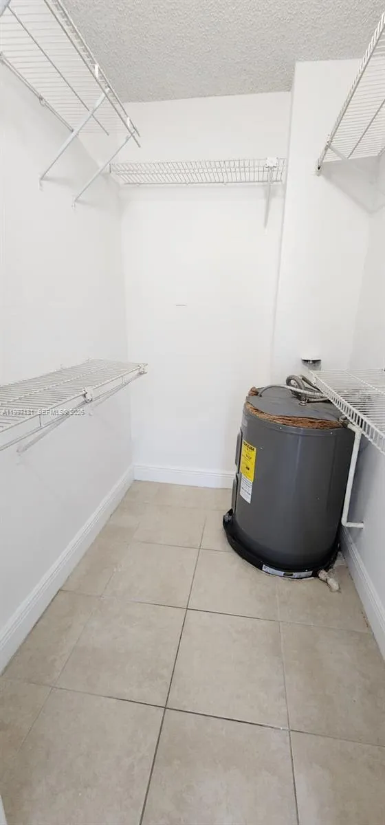 8255 Lake Dr 405, Doral, Florida 33166, Doral, Florida 33166, 1 Bedroom Bedrooms, ,1 BathroomBathrooms,Residential Lease,For Rent,8255 Lake Dr 405, Doral, Florida 33166,A11997181