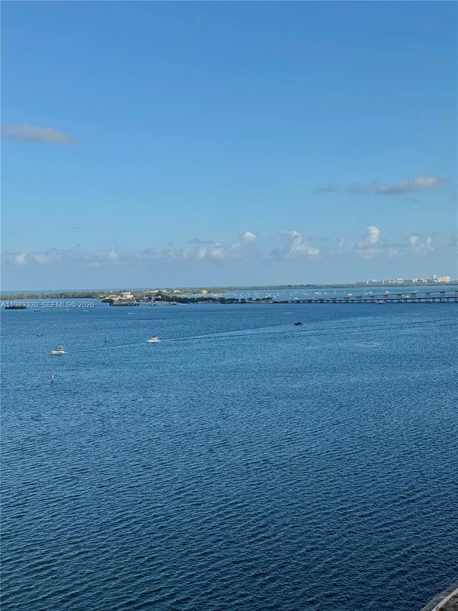 1155 Brickell Bay Dr 1705, Miami, Florida 33131, Miami, Florida 33131, 1 Bedroom Bedrooms, ,1 BathroomBathrooms,Residential,For Sale,1155 Brickell Bay Dr 1705, Miami, Florida 33131,A11989330