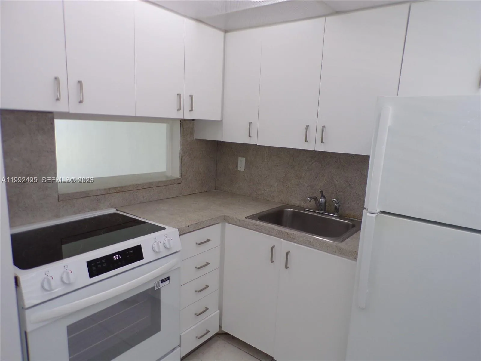 2920 Point East Dr N111, Aventura, Florida 33160, Aventura, Florida 33160, 1 Bedroom Bedrooms, ,1 BathroomBathrooms,Residential,For Sale,2920 Point East Dr N111, Aventura, Florida 33160,A11992495