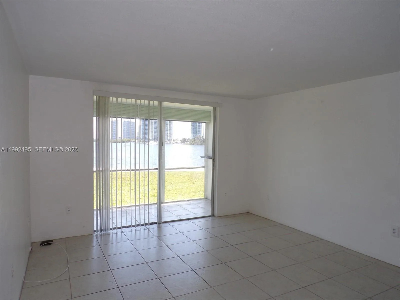 2920 Point East Dr N111, Aventura, Florida 33160, Aventura, Florida 33160, 1 Bedroom Bedrooms, ,1 BathroomBathrooms,Residential,For Sale,2920 Point East Dr N111, Aventura, Florida 33160,A11992495