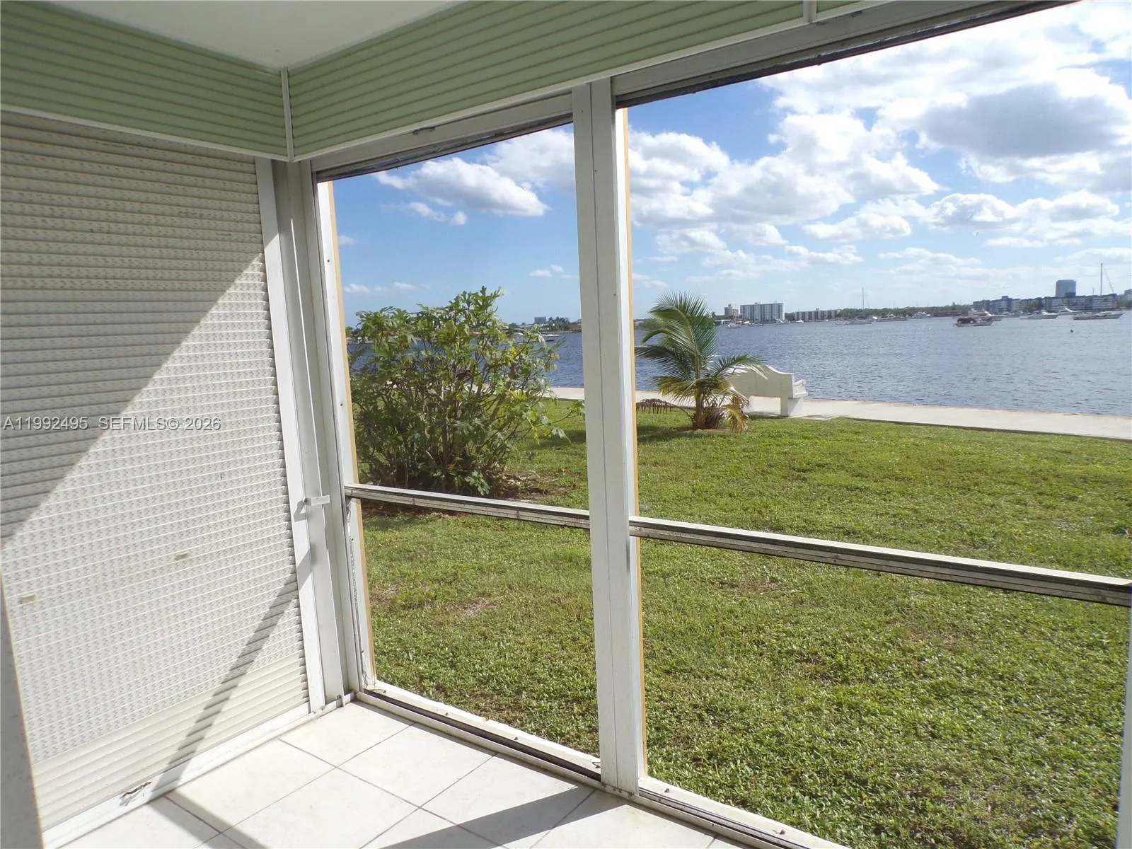 2920 Point East Dr N111, Aventura, Florida 33160, Aventura, Florida 33160, 1 Bedroom Bedrooms, ,1 BathroomBathrooms,Residential,For Sale,2920 Point East Dr N111, Aventura, Florida 33160,A11992495