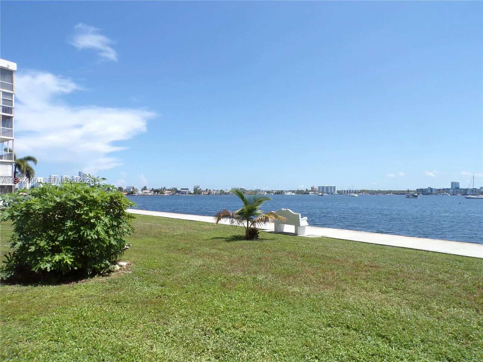 2920 Point East Dr N111, Aventura, Florida 33160, Aventura, Florida 33160, 1 Bedroom Bedrooms, ,1 BathroomBathrooms,Residential,For Sale,2920 Point East Dr N111, Aventura, Florida 33160,A11992495