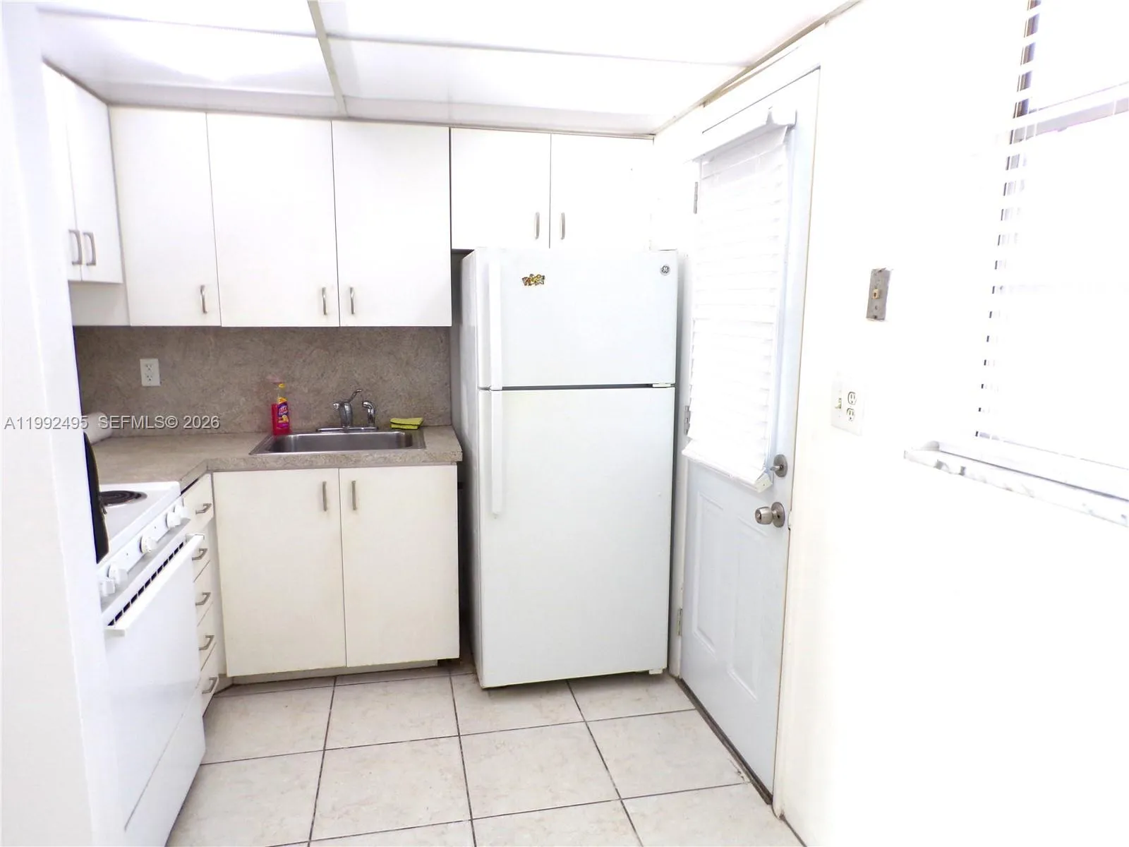 2920 Point East Dr N111, Aventura, Florida 33160, Aventura, Florida 33160, 1 Bedroom Bedrooms, ,1 BathroomBathrooms,Residential,For Sale,2920 Point East Dr N111, Aventura, Florida 33160,A11992495