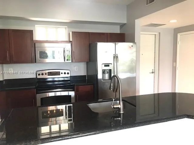 7275 Sw 89th St B415, Miami, Florida 33156, Miami, Florida 33156, 1 Bedroom Bedrooms, ,1 BathroomBathrooms,Residential Lease,For Rent,7275 Sw 89th St B415, Miami, Florida 33156,A11996046