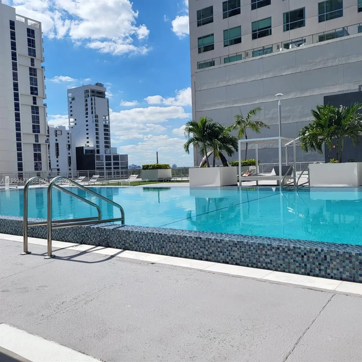 690 Sw 1 Ct 1722, Miami, Florida 33130, Miami, Florida 33130, 1 Bedroom Bedrooms, ,1 BathroomBathrooms,Residential Lease,For Rent,690 Sw 1 Ct 1722, Miami, Florida 33130,A11993673