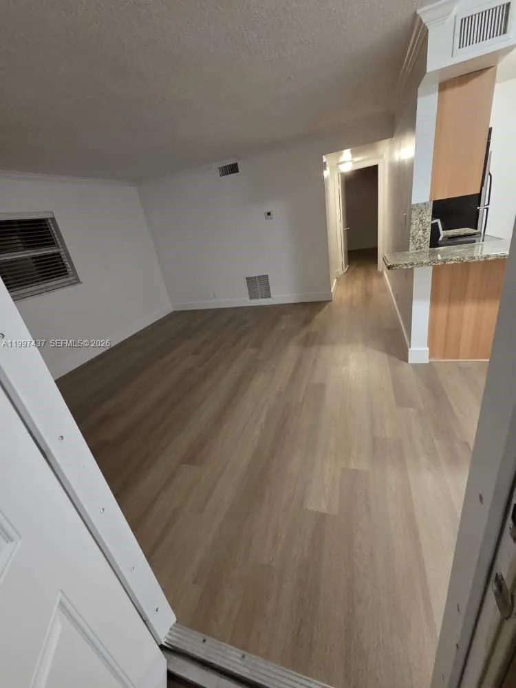 1125 Ne 16th Pl 212, Fort Lauderdale, Florida 3330, Fort Lauderdale, Florida 33305, 2 Bedrooms Bedrooms, ,1 BathroomBathrooms,Residential,For Sale,1125 Ne 16th Pl 212, Fort Lauderdale, Florida 3330,A11997437