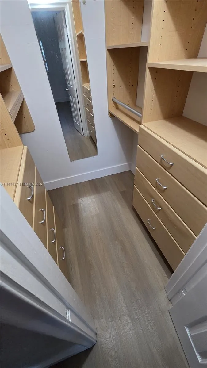 1125 Ne 16th Pl 212, Fort Lauderdale, Florida 3330, Fort Lauderdale, Florida 33305, 2 Bedrooms Bedrooms, ,1 BathroomBathrooms,Residential,For Sale,1125 Ne 16th Pl 212, Fort Lauderdale, Florida 3330,A11997437