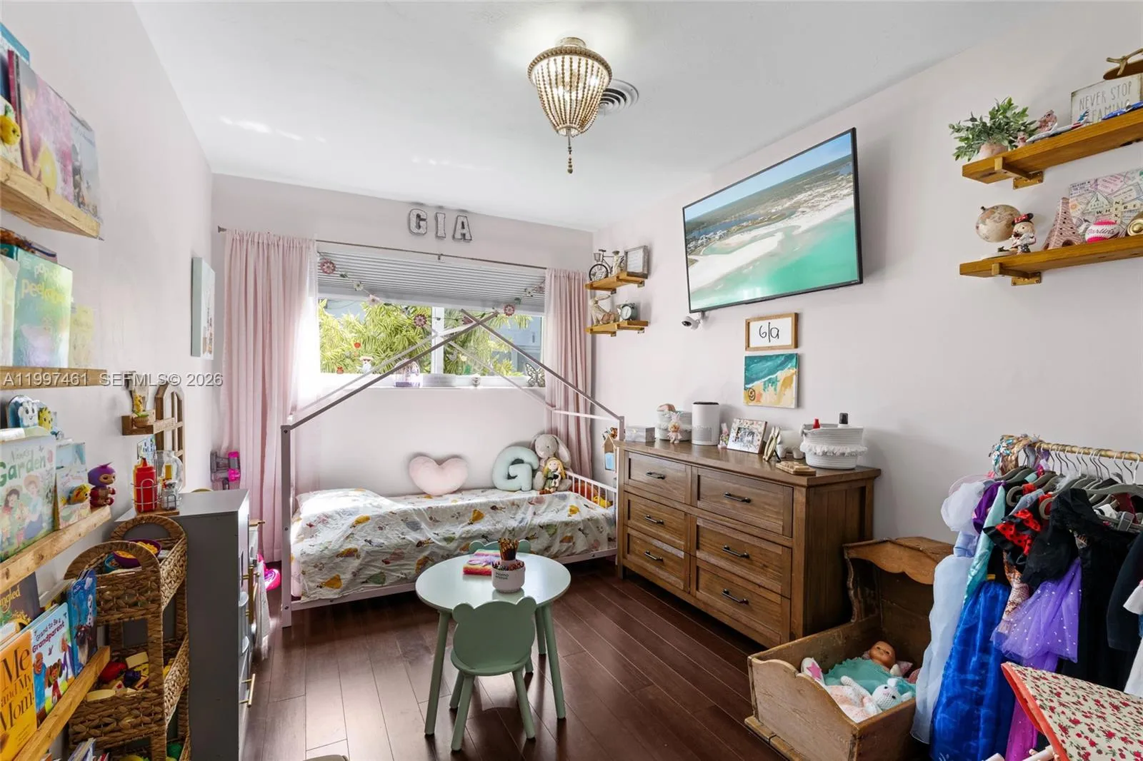 9451 Sw 61st St, Miami, Florida 33173, Miami, Florida 33173, 5 Bedrooms Bedrooms, ,3 BathroomsBathrooms,Residential,For Sale,9451 Sw 61st St, Miami, Florida 33173,A11997461