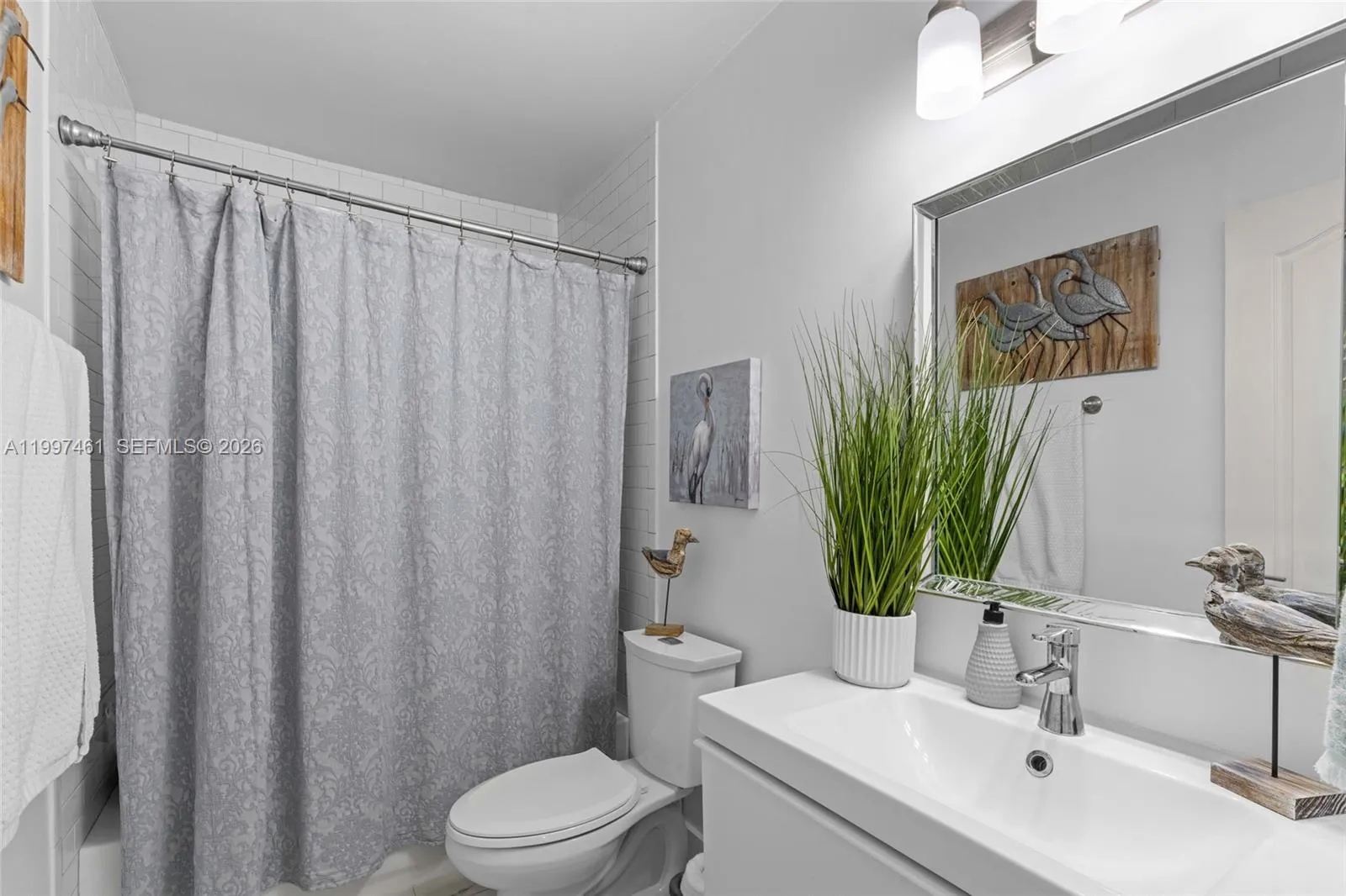 9451 Sw 61st St, Miami, Florida 33173, Miami, Florida 33173, 5 Bedrooms Bedrooms, ,3 BathroomsBathrooms,Residential,For Sale,9451 Sw 61st St, Miami, Florida 33173,A11997461