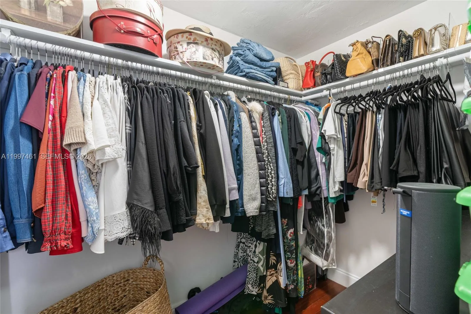 9451 Sw 61st St, Miami, Florida 33173, Miami, Florida 33173, 5 Bedrooms Bedrooms, ,3 BathroomsBathrooms,Residential,For Sale,9451 Sw 61st St, Miami, Florida 33173,A11997461