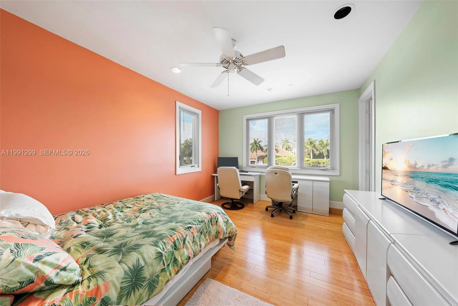 Hollywood, Florida 33019, Hollywood, Florida 33019, 6 Bedrooms Bedrooms, ,5 BathroomsBathrooms,Residential,For Sale, Hollywood, Florida 33019,A11991299