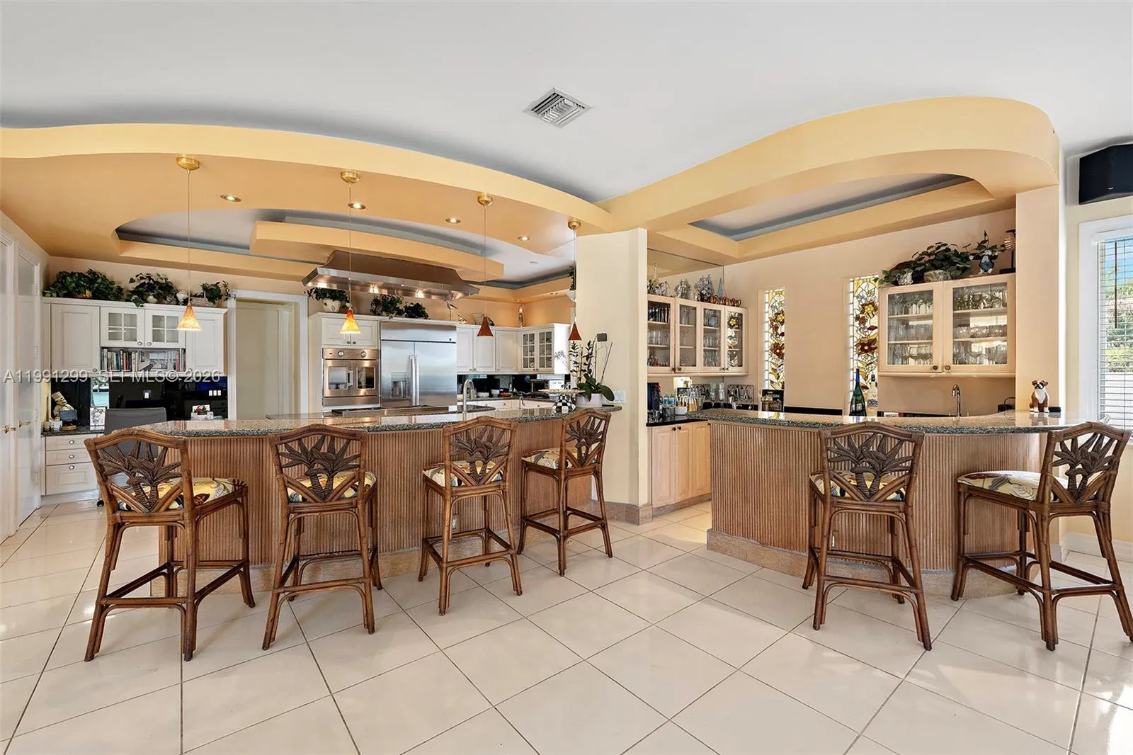 Hollywood, Florida 33019, Hollywood, Florida 33019, 6 Bedrooms Bedrooms, ,5 BathroomsBathrooms,Residential,For Sale, Hollywood, Florida 33019,A11991299