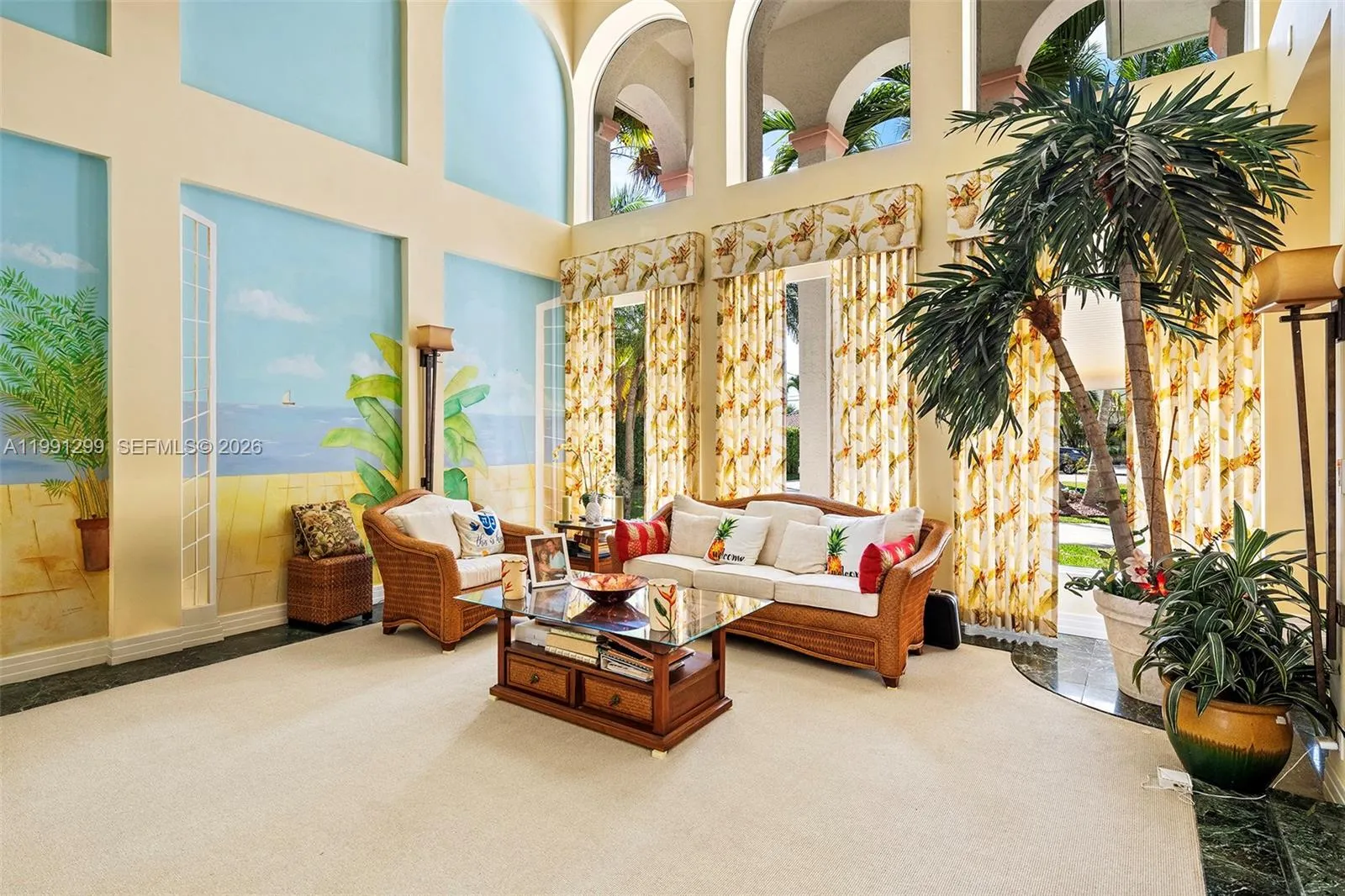 Hollywood, Florida 33019, Hollywood, Florida 33019, 6 Bedrooms Bedrooms, ,5 BathroomsBathrooms,Residential,For Sale, Hollywood, Florida 33019,A11991299