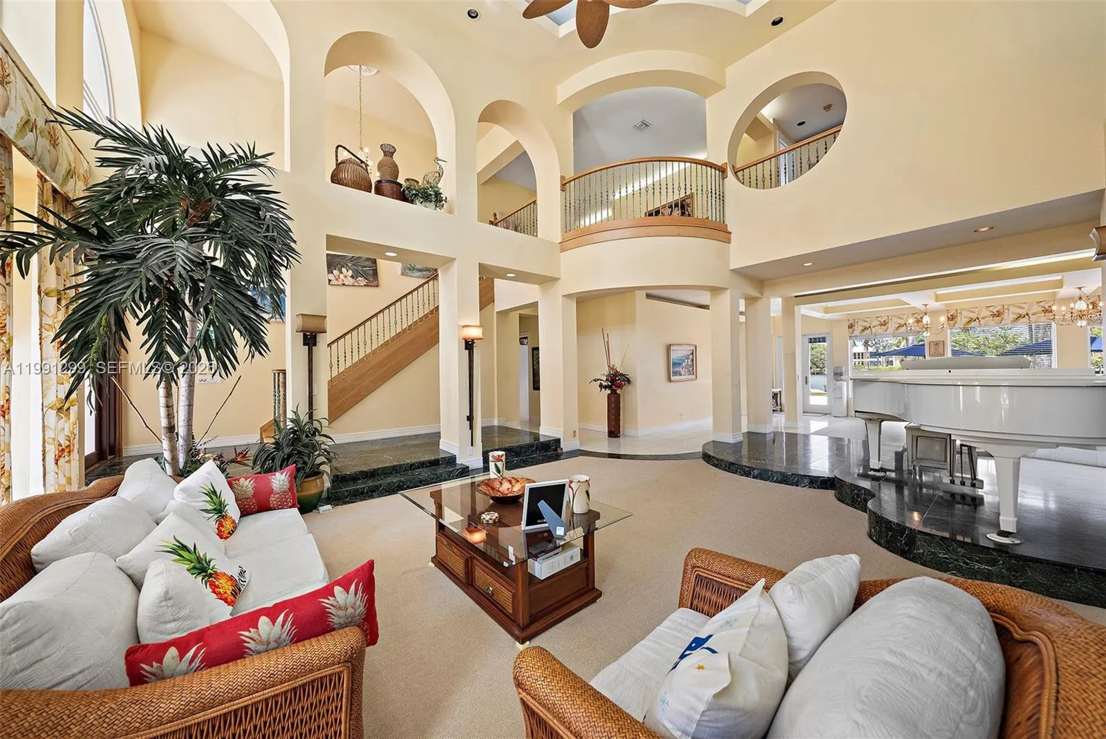 Hollywood, Florida 33019, Hollywood, Florida 33019, 6 Bedrooms Bedrooms, ,5 BathroomsBathrooms,Residential,For Sale, Hollywood, Florida 33019,A11991299