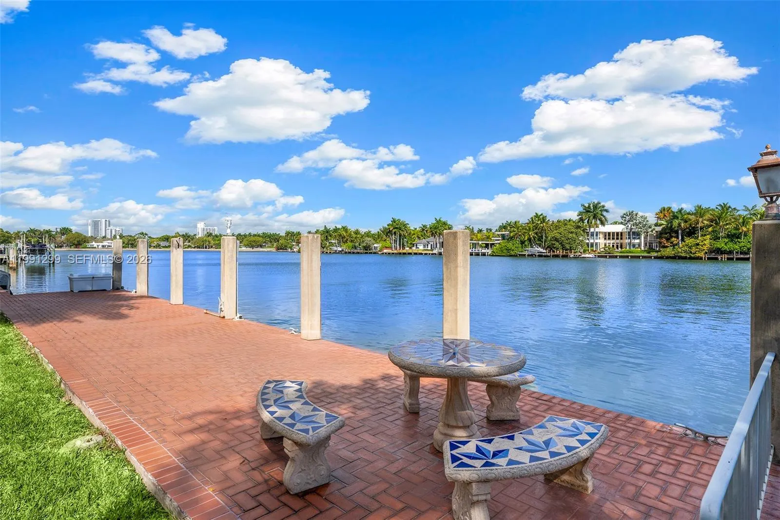 Hollywood, Florida 33019, Hollywood, Florida 33019, 6 Bedrooms Bedrooms, ,5 BathroomsBathrooms,Residential,For Sale, Hollywood, Florida 33019,A11991299