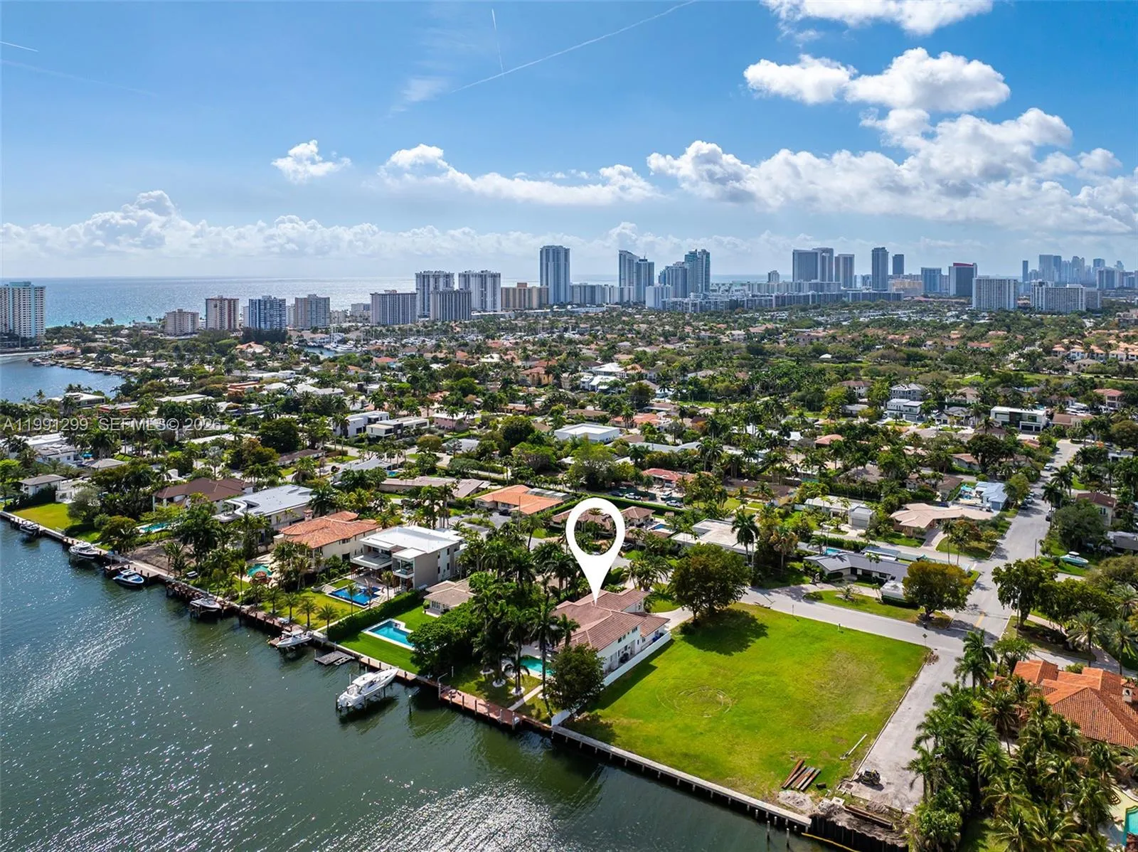 Hollywood, Florida 33019, Hollywood, Florida 33019, 6 Bedrooms Bedrooms, ,5 BathroomsBathrooms,Residential,For Sale, Hollywood, Florida 33019,A11991299