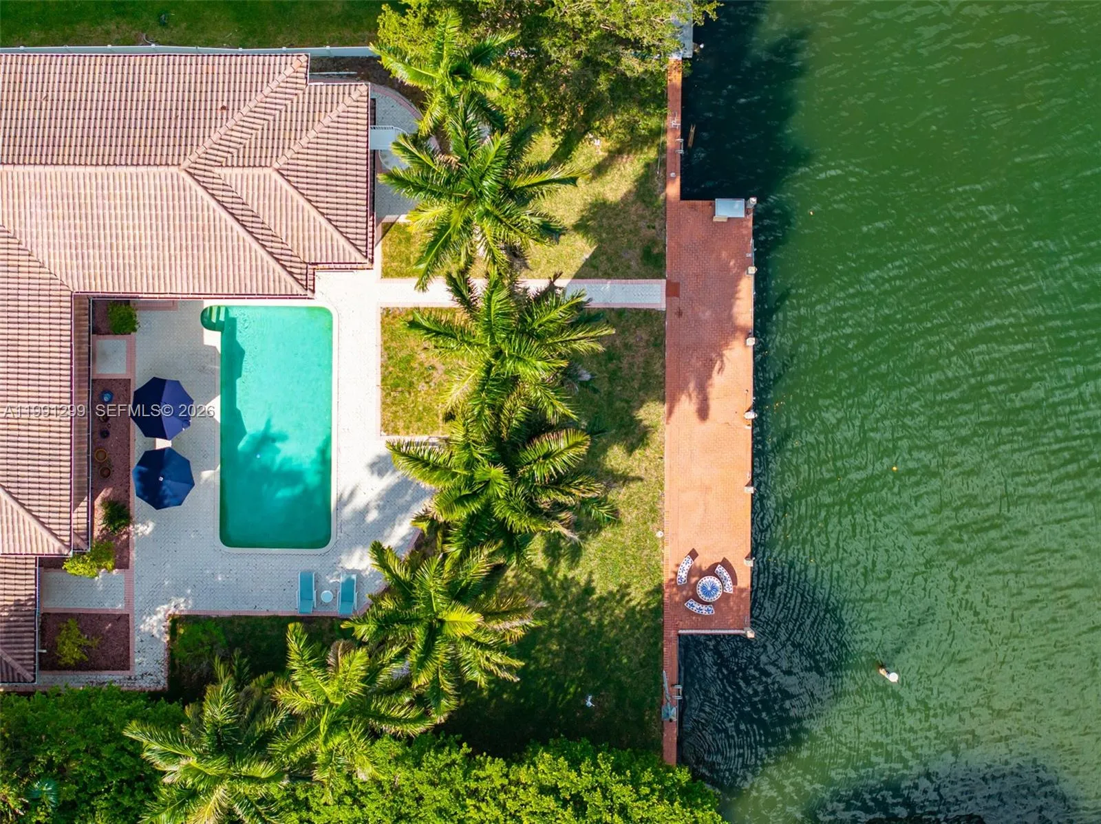 Hollywood, Florida 33019, Hollywood, Florida 33019, 6 Bedrooms Bedrooms, ,5 BathroomsBathrooms,Residential,For Sale, Hollywood, Florida 33019,A11991299