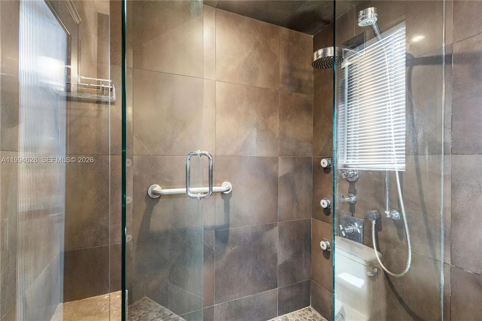 20251 W Oak Haven Cir, Miami, Florida 33179, Miami, Florida 33179, 5 Bedrooms Bedrooms, ,5 BathroomsBathrooms,Residential,For Sale,20251 W Oak Haven Cir, Miami, Florida 33179,A11994628