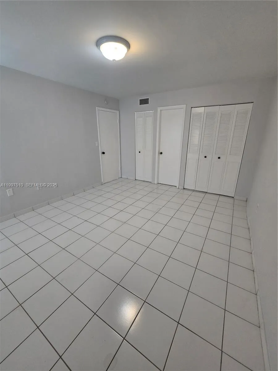 4845 Nw 7th St 309-5, Miami, Florida 33126, Miami, Florida 33126, 2 Bedrooms Bedrooms, ,2 BathroomsBathrooms,Residential Lease,For Rent,4845 Nw 7th St 309-5, Miami, Florida 33126,A11997510