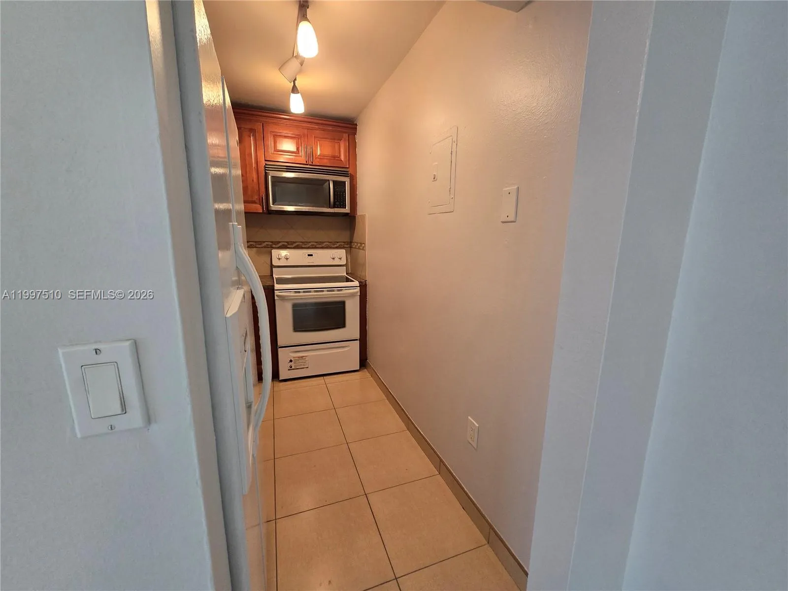 4845 Nw 7th St 309-5, Miami, Florida 33126, Miami, Florida 33126, 2 Bedrooms Bedrooms, ,2 BathroomsBathrooms,Residential Lease,For Rent,4845 Nw 7th St 309-5, Miami, Florida 33126,A11997510