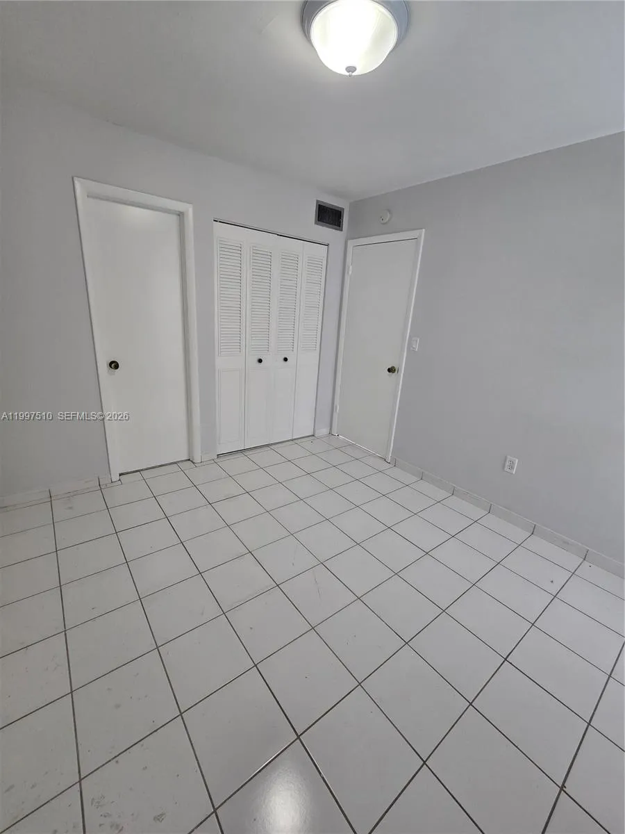 4845 Nw 7th St 309-5, Miami, Florida 33126, Miami, Florida 33126, 2 Bedrooms Bedrooms, ,2 BathroomsBathrooms,Residential Lease,For Rent,4845 Nw 7th St 309-5, Miami, Florida 33126,A11997510
