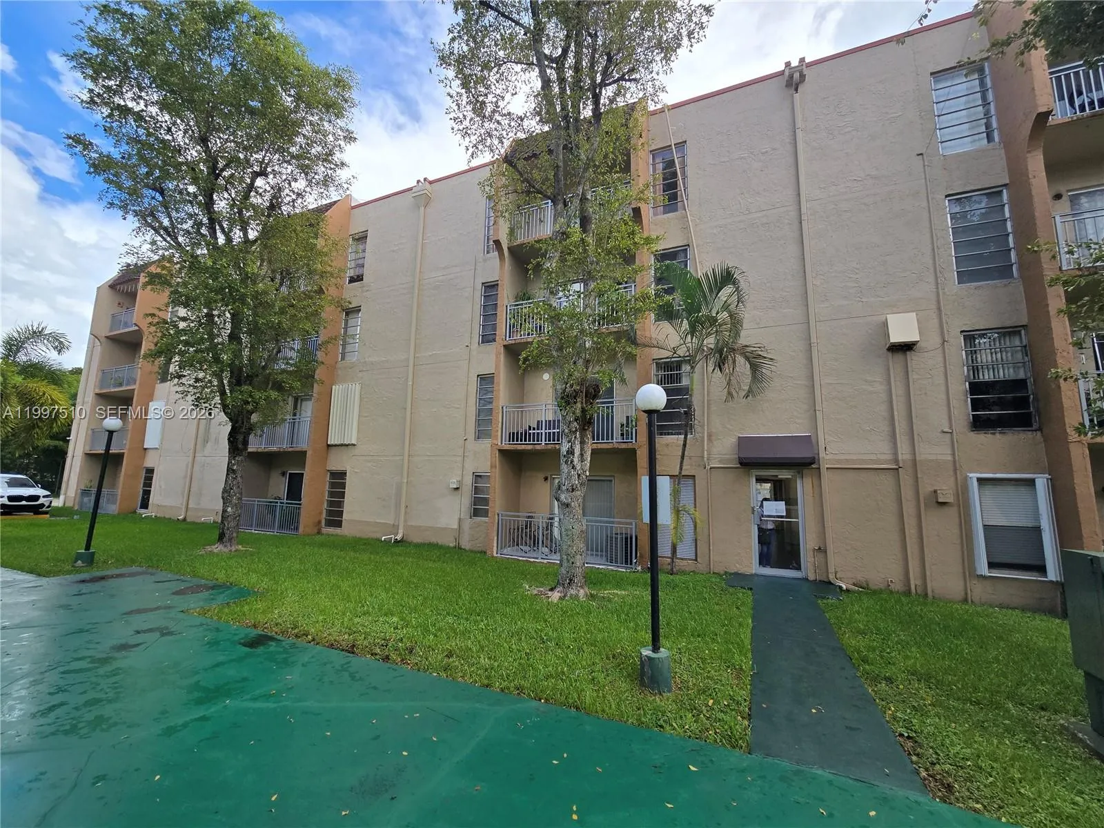 4845 Nw 7th St 309-5, Miami, Florida 33126, Miami, Florida 33126, 2 Bedrooms Bedrooms, ,2 BathroomsBathrooms,Residential Lease,For Rent,4845 Nw 7th St 309-5, Miami, Florida 33126,A11997510