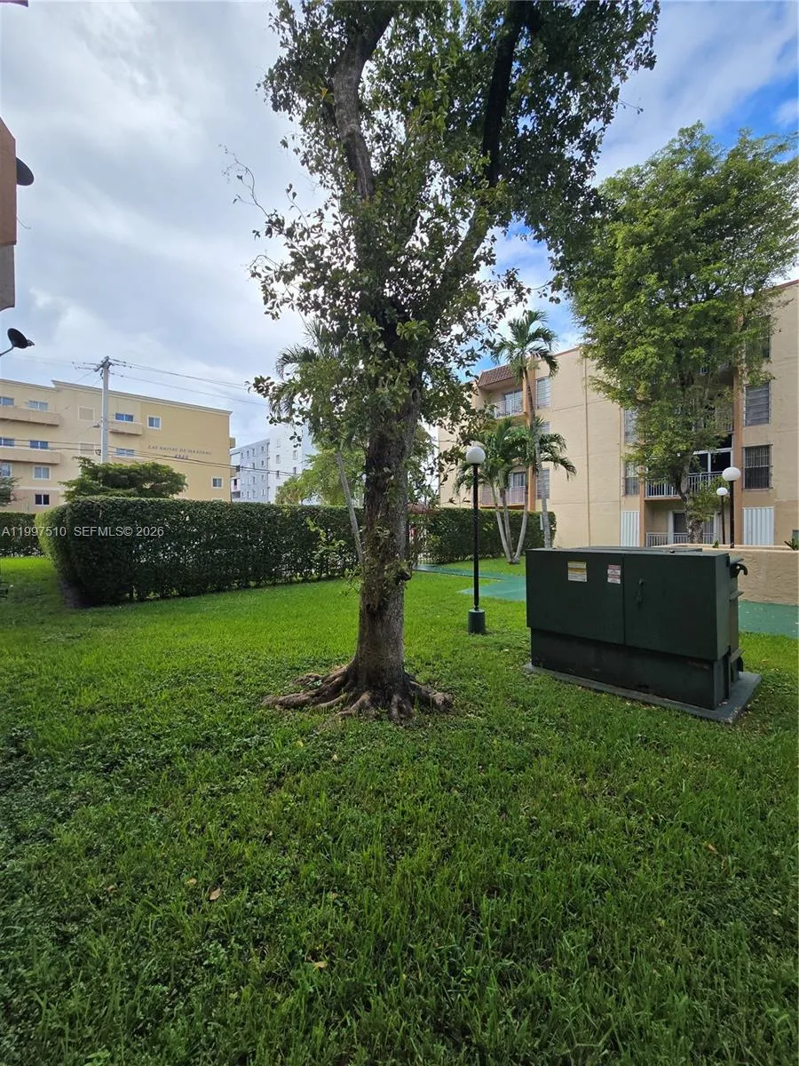 4845 Nw 7th St 309-5, Miami, Florida 33126, Miami, Florida 33126, 2 Bedrooms Bedrooms, ,2 BathroomsBathrooms,Residential Lease,For Rent,4845 Nw 7th St 309-5, Miami, Florida 33126,A11997510