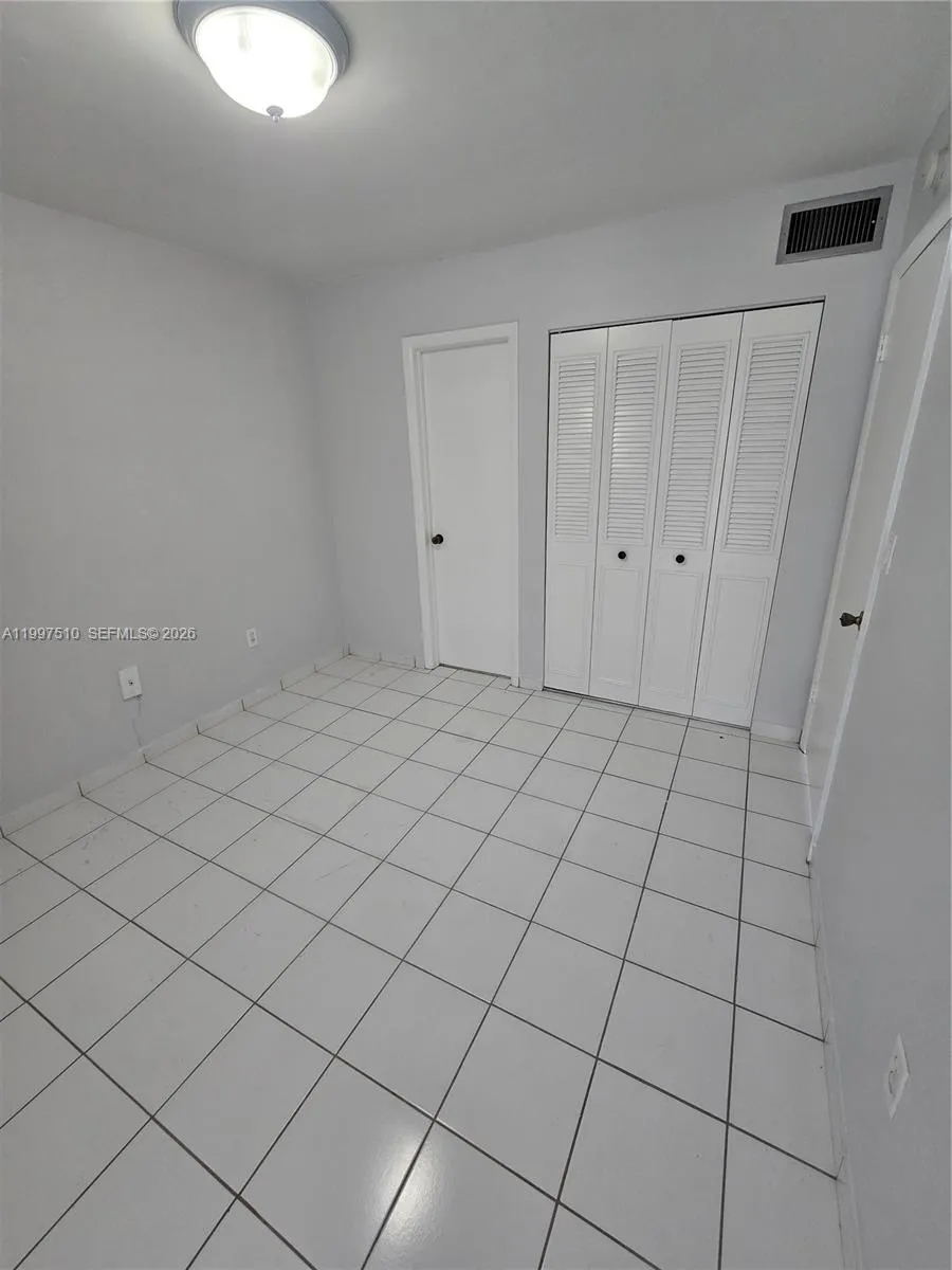 4845 Nw 7th St 309-5, Miami, Florida 33126, Miami, Florida 33126, 2 Bedrooms Bedrooms, ,2 BathroomsBathrooms,Residential Lease,For Rent,4845 Nw 7th St 309-5, Miami, Florida 33126,A11997510