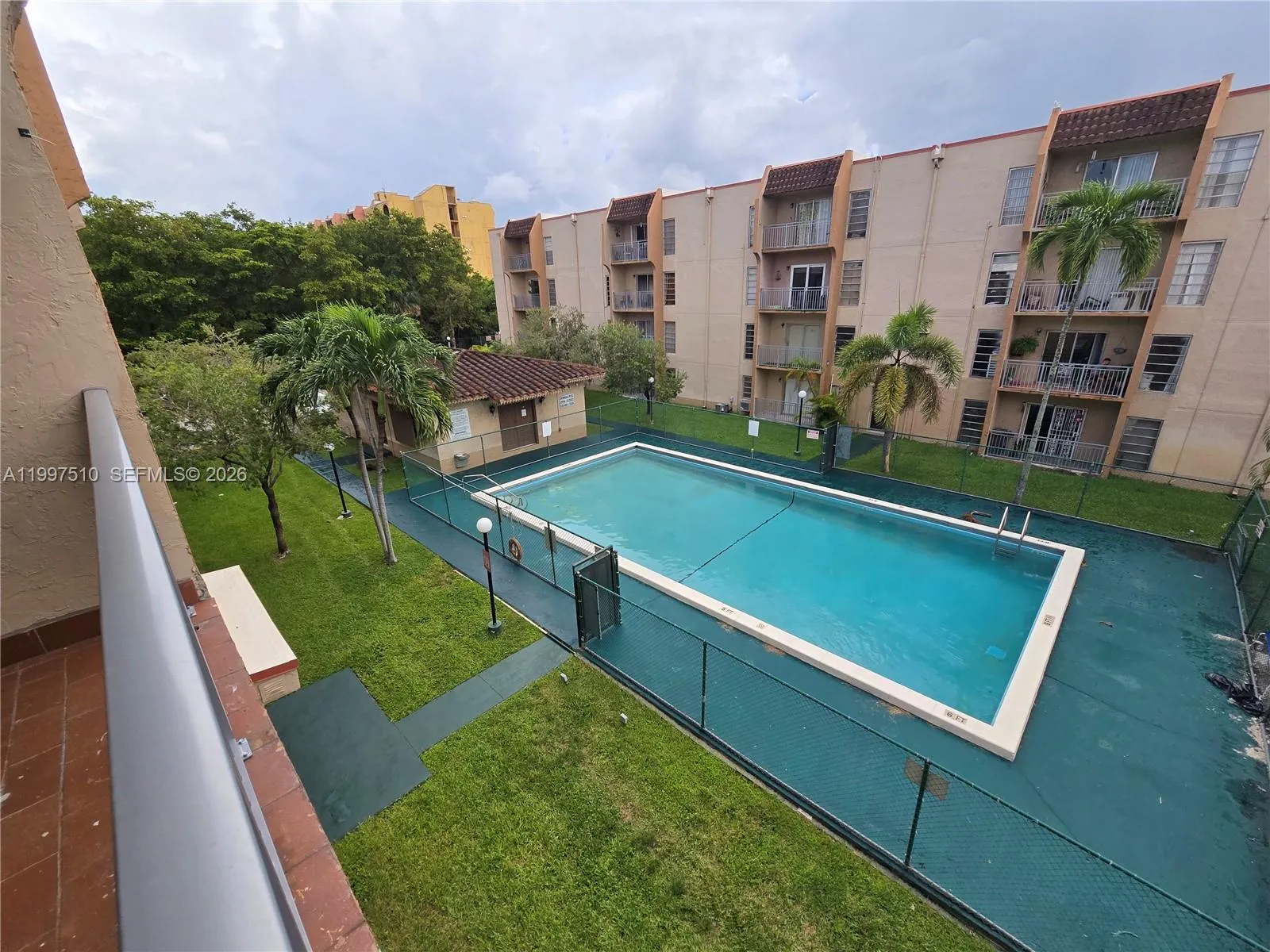 4845 Nw 7th St 309-5, Miami, Florida 33126, Miami, Florida 33126, 2 Bedrooms Bedrooms, ,2 BathroomsBathrooms,Residential Lease,For Rent,4845 Nw 7th St 309-5, Miami, Florida 33126,A11997510