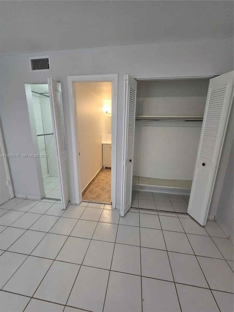 4845 Nw 7th St 309-5, Miami, Florida 33126, Miami, Florida 33126, 2 Bedrooms Bedrooms, ,2 BathroomsBathrooms,Residential Lease,For Rent,4845 Nw 7th St 309-5, Miami, Florida 33126,A11997510