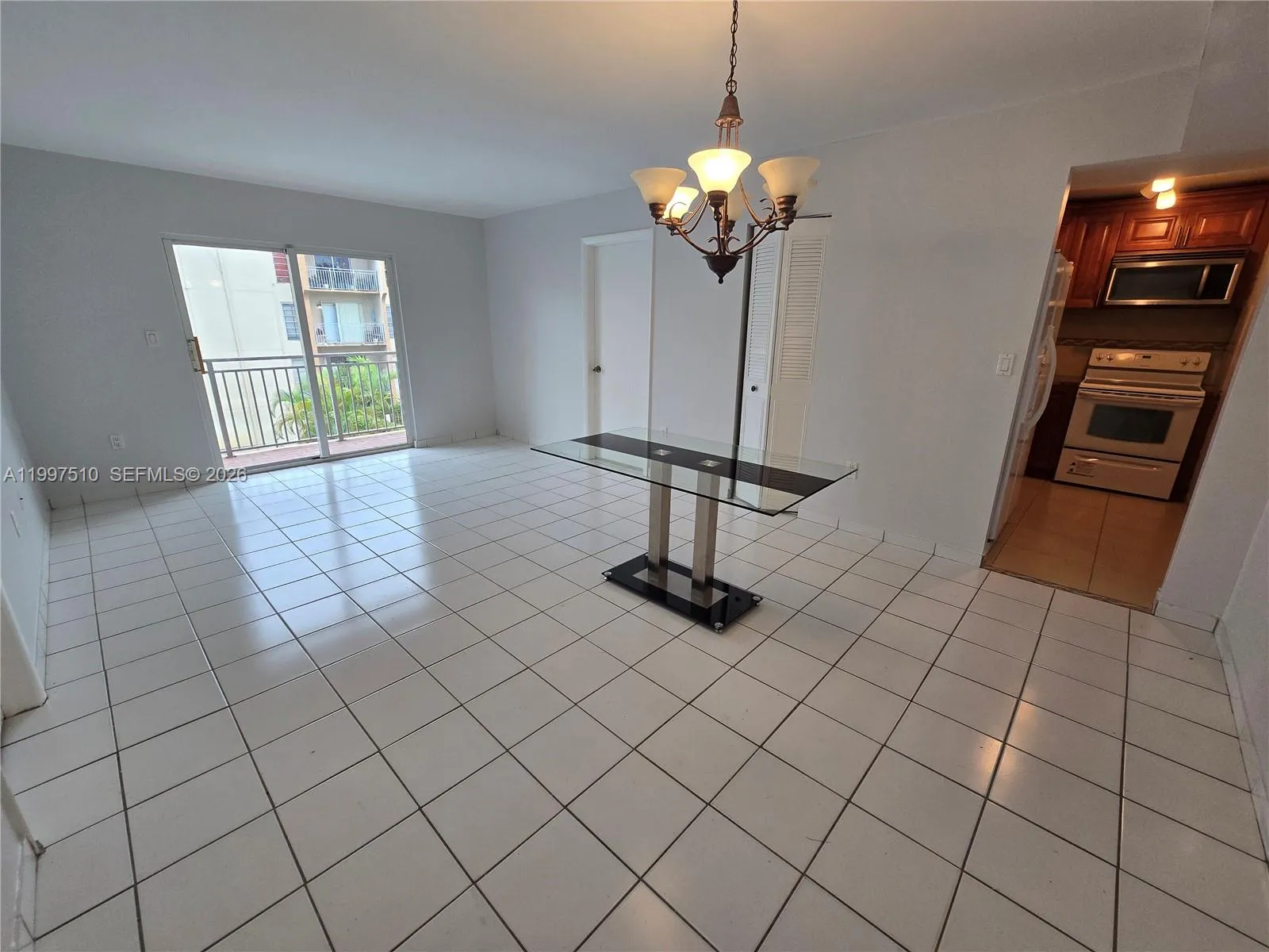 4845 Nw 7th St 309-5, Miami, Florida 33126, Miami, Florida 33126, 2 Bedrooms Bedrooms, ,2 BathroomsBathrooms,Residential Lease,For Rent,4845 Nw 7th St 309-5, Miami, Florida 33126,A11997510