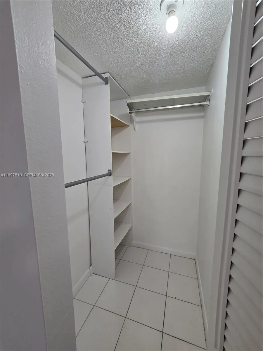 4845 Nw 7th St 309-5, Miami, Florida 33126, Miami, Florida 33126, 2 Bedrooms Bedrooms, ,2 BathroomsBathrooms,Residential Lease,For Rent,4845 Nw 7th St 309-5, Miami, Florida 33126,A11997510