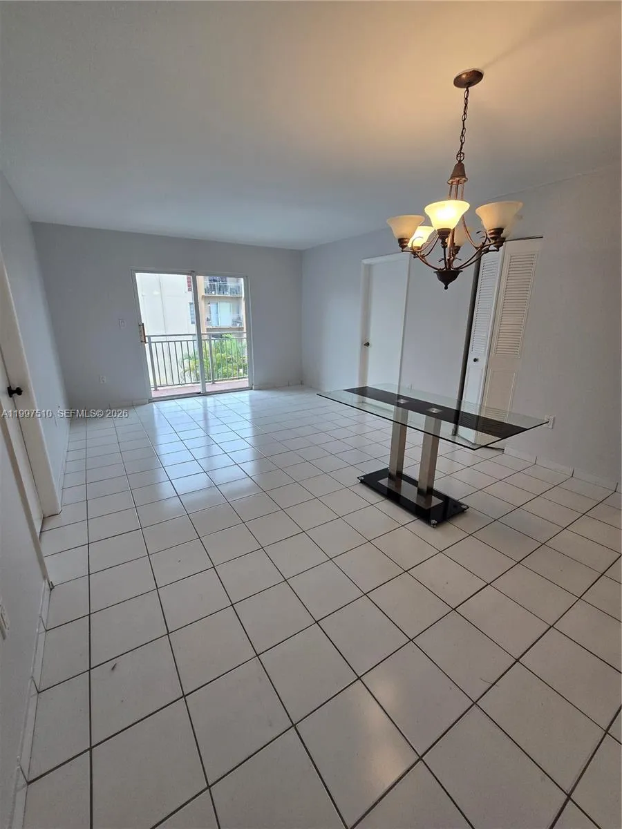 4845 Nw 7th St 309-5, Miami, Florida 33126, Miami, Florida 33126, 2 Bedrooms Bedrooms, ,2 BathroomsBathrooms,Residential Lease,For Rent,4845 Nw 7th St 309-5, Miami, Florida 33126,A11997510
