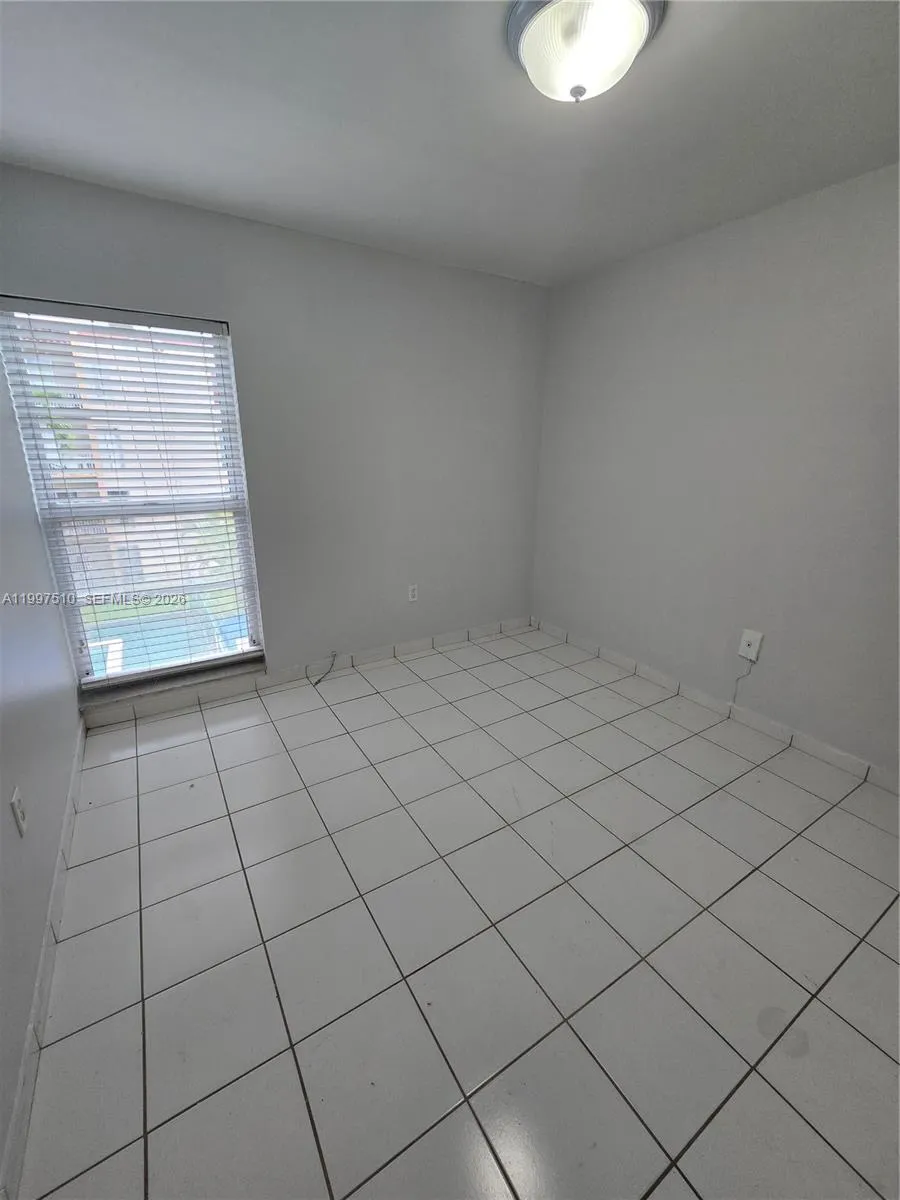 4845 Nw 7th St 309-5, Miami, Florida 33126, Miami, Florida 33126, 2 Bedrooms Bedrooms, ,2 BathroomsBathrooms,Residential Lease,For Rent,4845 Nw 7th St 309-5, Miami, Florida 33126,A11997510