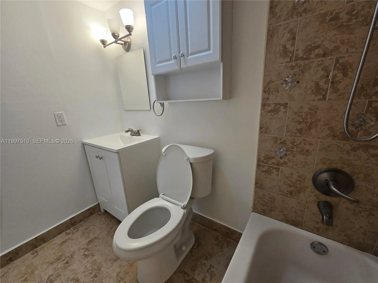 4845 Nw 7th St 309-5, Miami, Florida 33126, Miami, Florida 33126, 2 Bedrooms Bedrooms, ,2 BathroomsBathrooms,Residential Lease,For Rent,4845 Nw 7th St 309-5, Miami, Florida 33126,A11997510