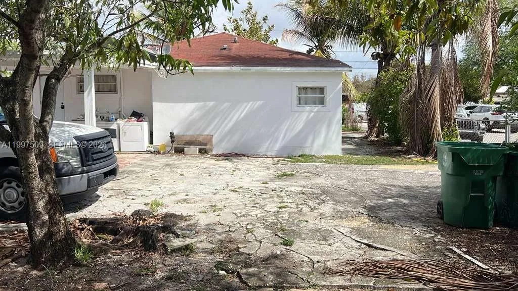 2456 Nw 28th St, Miami, Florida 33142, Miami, Florida 33142, ,Residential Income,For Sale,2456 Nw 28th St, Miami, Florida 33142,A11997509