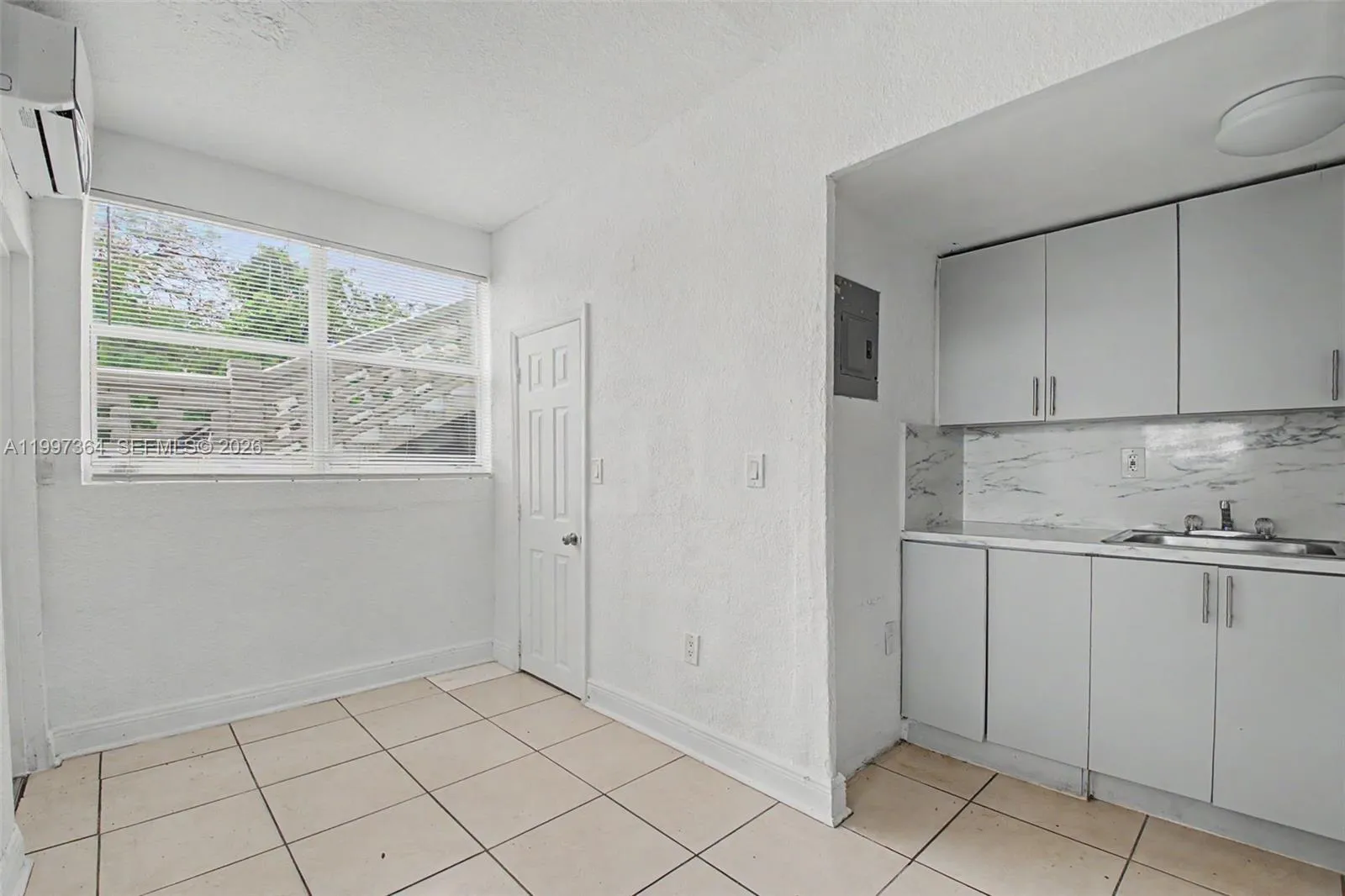 50 Nw 79th St 2, Miami, Florida 33150, Miami, Florida 33150, 1 Bedroom Bedrooms, ,1 BathroomBathrooms,Residential Lease,For Rent,50 Nw 79th St 2, Miami, Florida 33150,A11997364