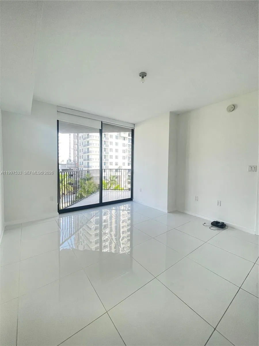 5252 Nw 85th Ave 303, Doral, Florida 33166, Doral, Florida 33166, 2 Bedrooms Bedrooms, ,2 BathroomsBathrooms,Residential Lease,For Rent,5252 Nw 85th Ave 303, Doral, Florida 33166,A11997533