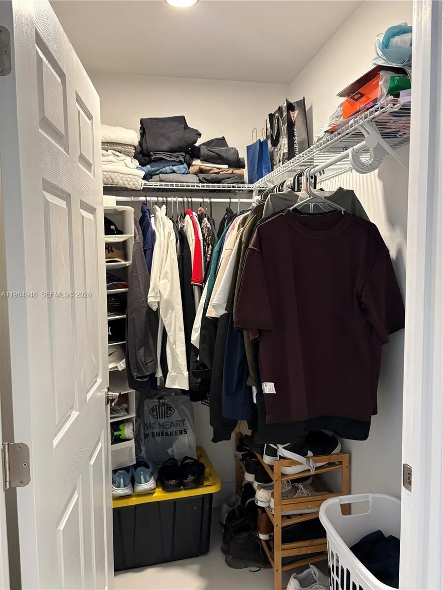 10950 Nw 82nd St 319, Doral, Florida 33178, Doral, Florida 33178, 2 Bedrooms Bedrooms, ,2 BathroomsBathrooms,Residential,For Sale,10950 Nw 82nd St 319, Doral, Florida 33178,A11984948