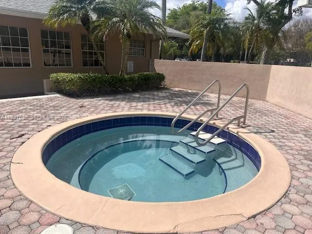 1851 Nw 96th Ter 6f, Pembroke Pines, Florida 33024, Pembroke Pines, Florida 33024, 1 Bedroom Bedrooms, ,1 BathroomBathrooms,Residential Lease,For Rent,1851 Nw 96th Ter 6f, Pembroke Pines, Florida 33024,A11997535