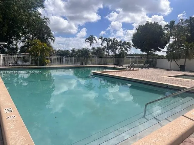 1851 Nw 96th Ter 6f, Pembroke Pines, Florida 33024, Pembroke Pines, Florida 33024, 1 Bedroom Bedrooms, ,1 BathroomBathrooms,Residential Lease,For Rent,1851 Nw 96th Ter 6f, Pembroke Pines, Florida 33024,A11997535