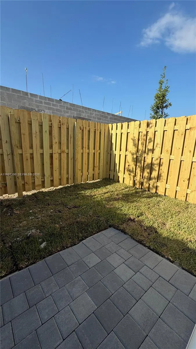 1087 Se 2nd Ter 1087, Florida City, Florida 33034, Florida City, Florida 33034, 3 Bedrooms Bedrooms, ,2 BathroomsBathrooms,Residential Lease,For Rent,1087 Se 2nd Ter 1087, Florida City, Florida 33034,A11997396