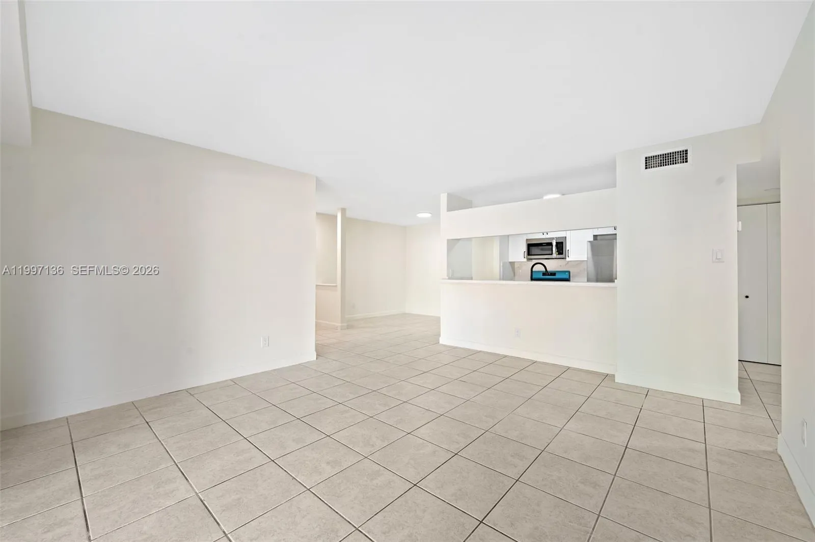 10610 Sw 158th Ct 105, Miami, Florida 33196, Miami, Florida 33196, 2 Bedrooms Bedrooms, ,2 BathroomsBathrooms,Residential Lease,For Rent,10610 Sw 158th Ct 105, Miami, Florida 33196,A11997136