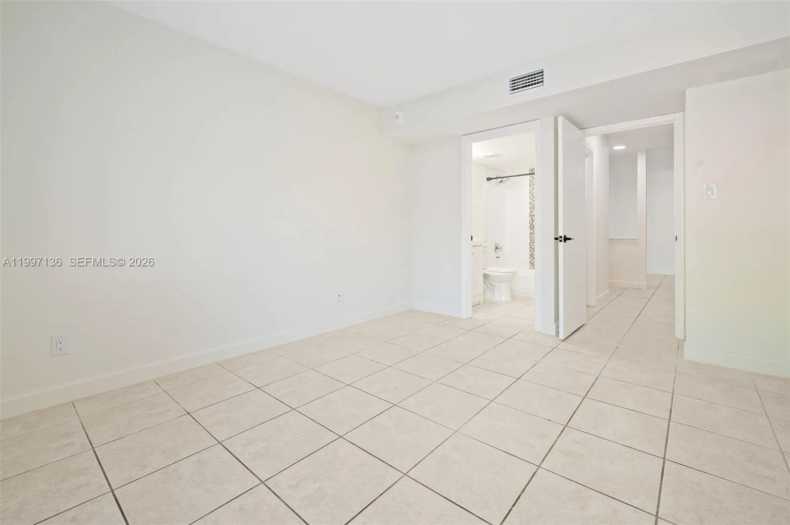 10610 Sw 158th Ct 105, Miami, Florida 33196, Miami, Florida 33196, 2 Bedrooms Bedrooms, ,2 BathroomsBathrooms,Residential Lease,For Rent,10610 Sw 158th Ct 105, Miami, Florida 33196,A11997136
