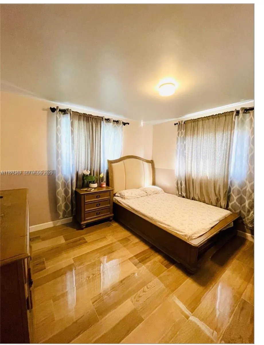 721 Sw 69th Ave, Pembroke Pines, Florida 33023, Pembroke Pines, Florida 33023, 4 Bedrooms Bedrooms, ,2 BathroomsBathrooms,Residential Lease,For Rent,721 Sw 69th Ave, Pembroke Pines, Florida 33023,A11997563