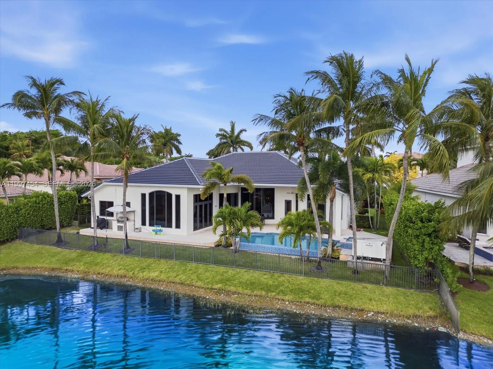 770 Leigh Palm Ave, Plantation, Florida 33324, Plantation, Florida 33324, 5 Bedrooms Bedrooms, ,5 BathroomsBathrooms,Residential,For Sale,770 Leigh Palm Ave, Plantation, Florida 33324,A11997454