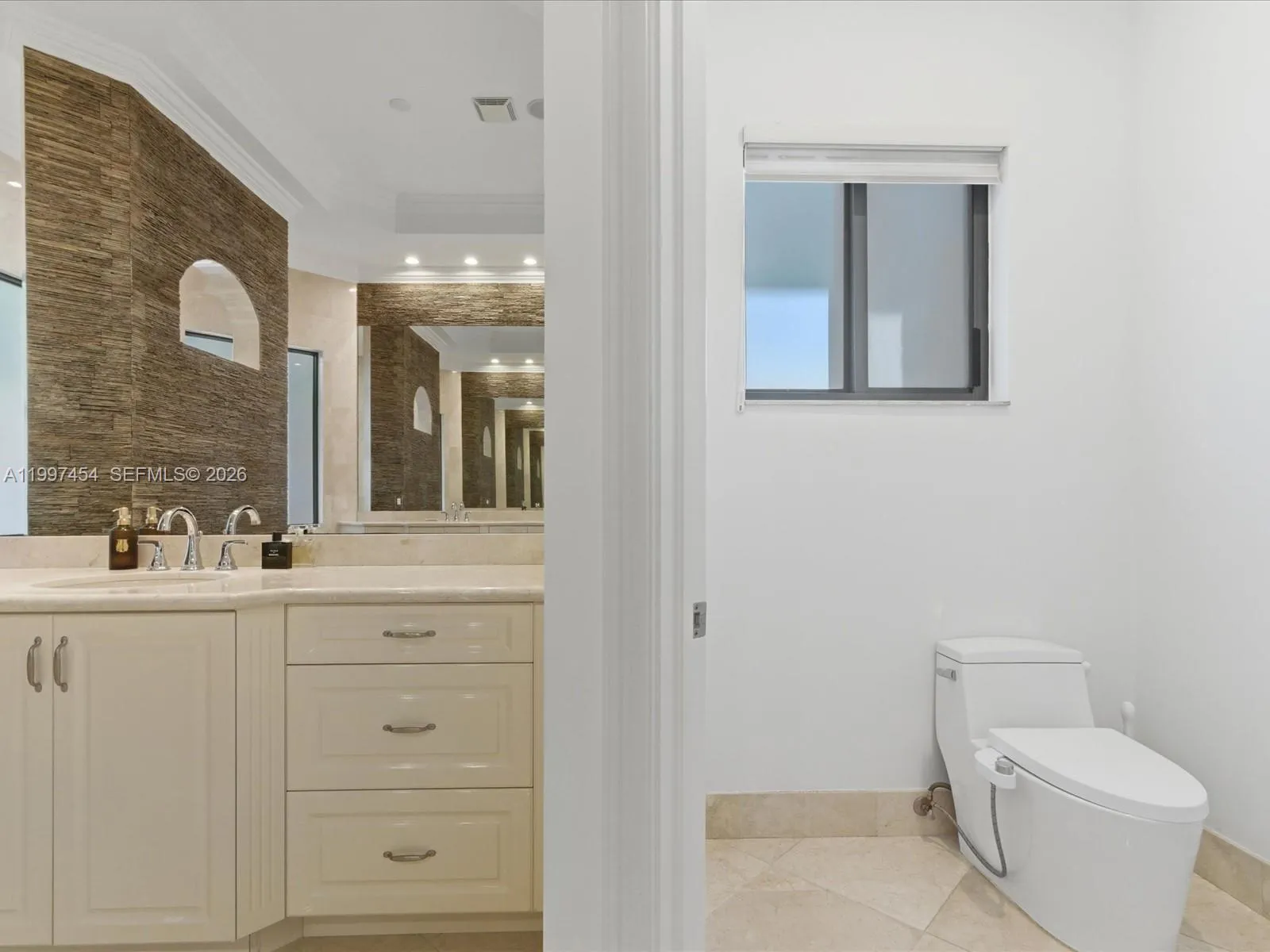 770 Leigh Palm Ave, Plantation, Florida 33324, Plantation, Florida 33324, 5 Bedrooms Bedrooms, ,5 BathroomsBathrooms,Residential,For Sale,770 Leigh Palm Ave, Plantation, Florida 33324,A11997454